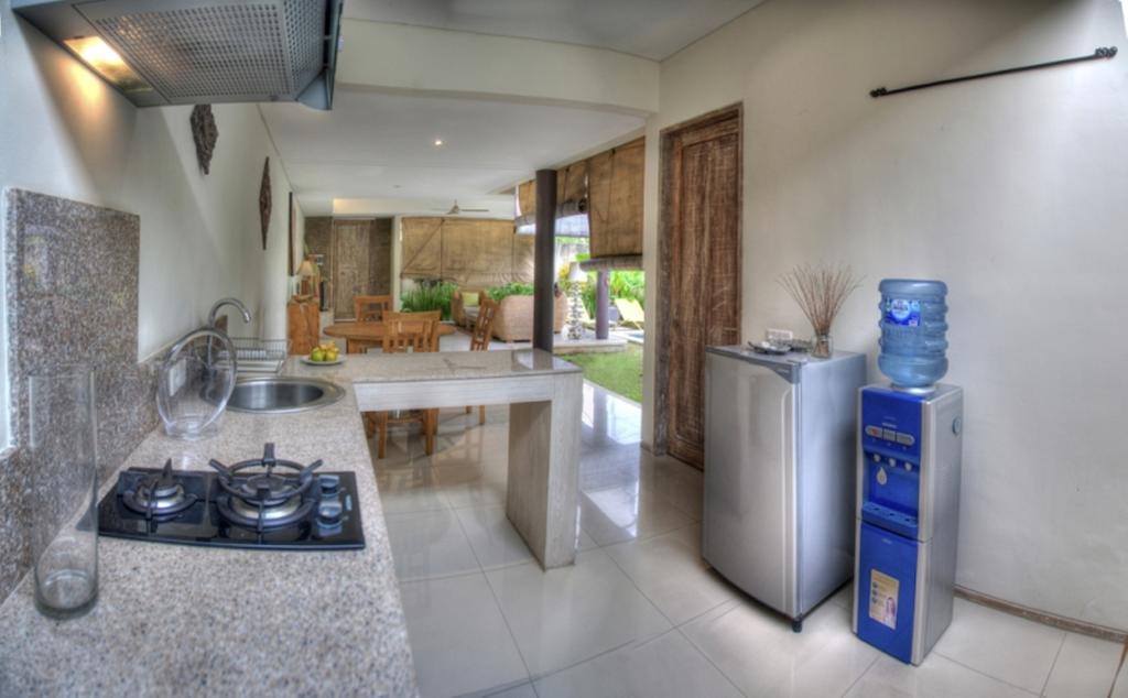 Villa Lestari Seminyak Zimmer foto